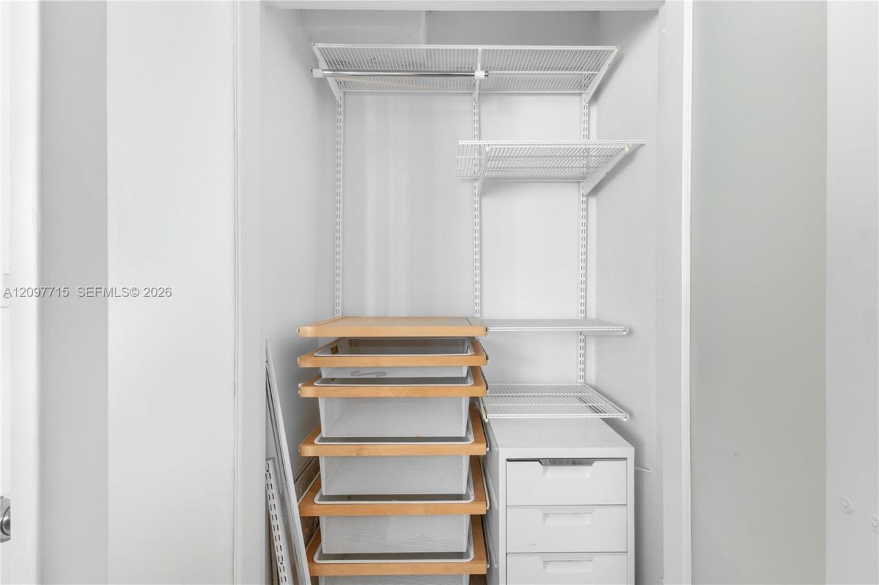 1670 Bay Rd, Unit 6G, Miami Beach, FL 33139 Photo