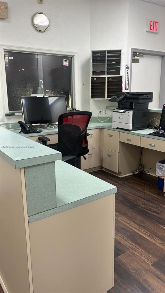 10300-10308 W Sample Rd, Coral Springs, FL 33065 Photo