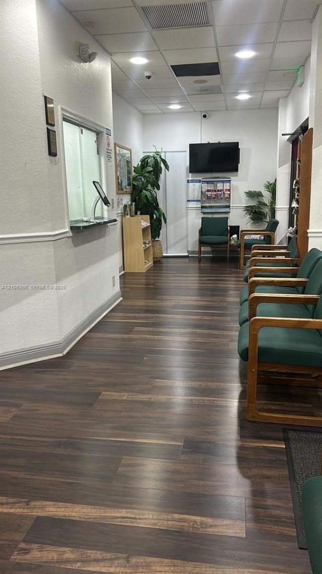 10300-10308 W Sample Rd, Coral Springs, FL 33065 Photo
