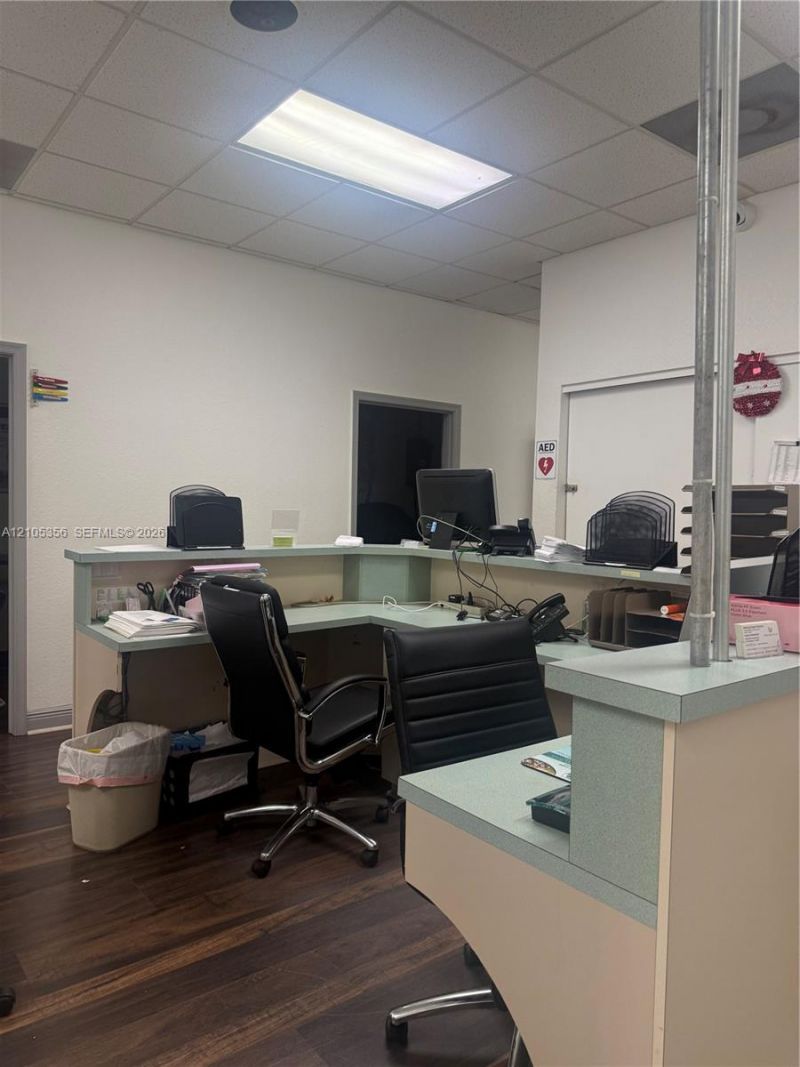 10300-10308 W Sample Rd , Coral Springs, FL 33065 Photo