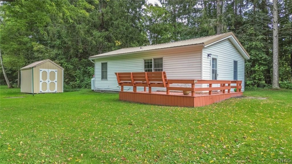 396 Bay Street, Cape Vincent, NY 13618 Main Photo