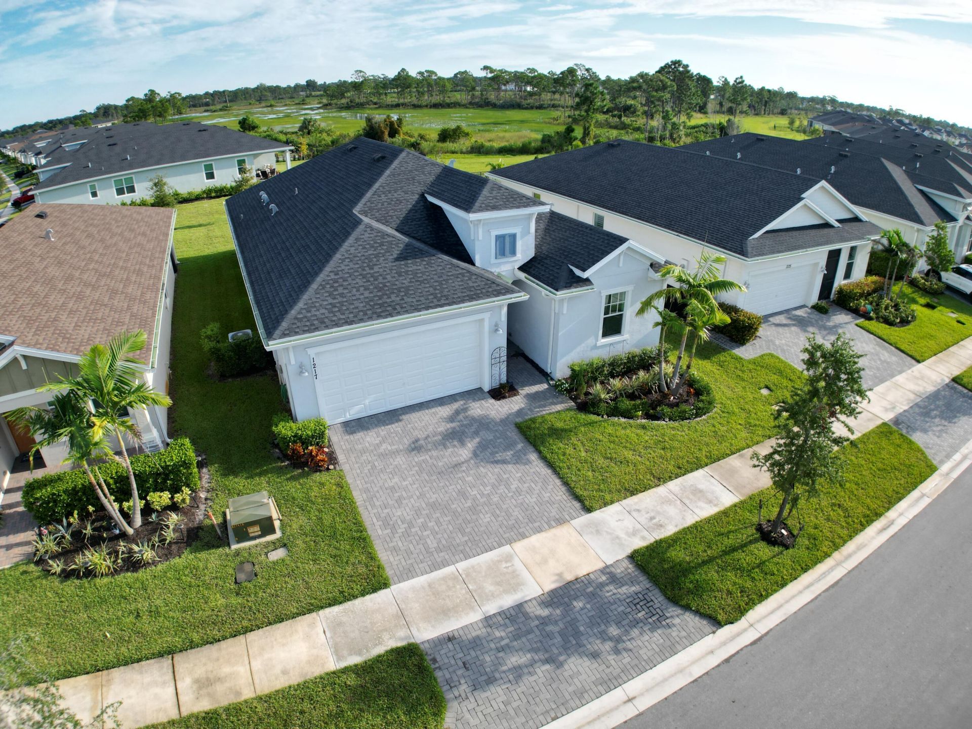 1217 SE Crosswood Way, Port Saint Lucie, FL 34984 Photo
