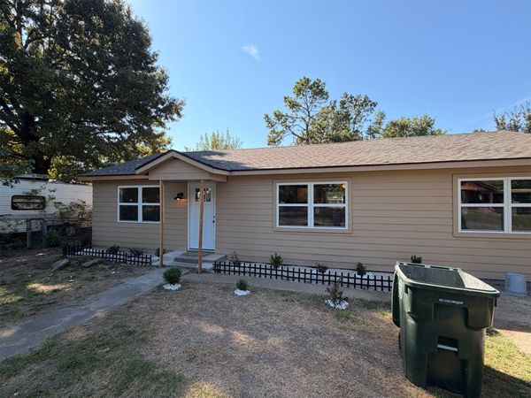 5103 Emporia Street , Muskogee, OK 74401