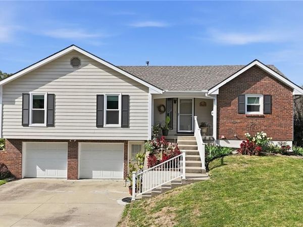 2008 Joy Street, Excelsior Springs, MO 64024
