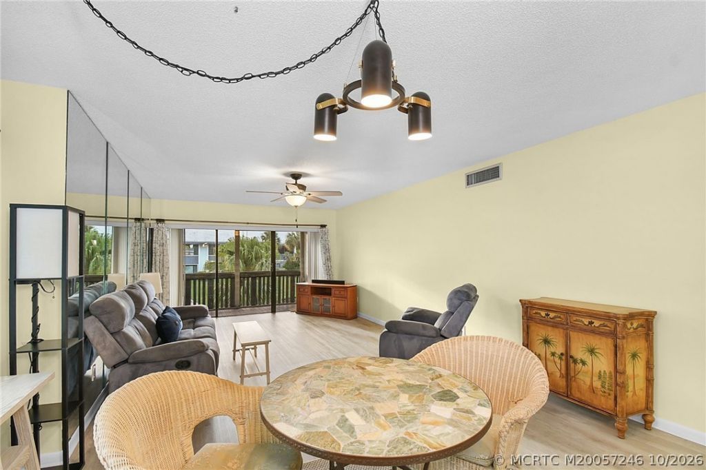 175 SE Saint Lucie Boulevard, Unit B82, Stuart, FL 34996 Photo