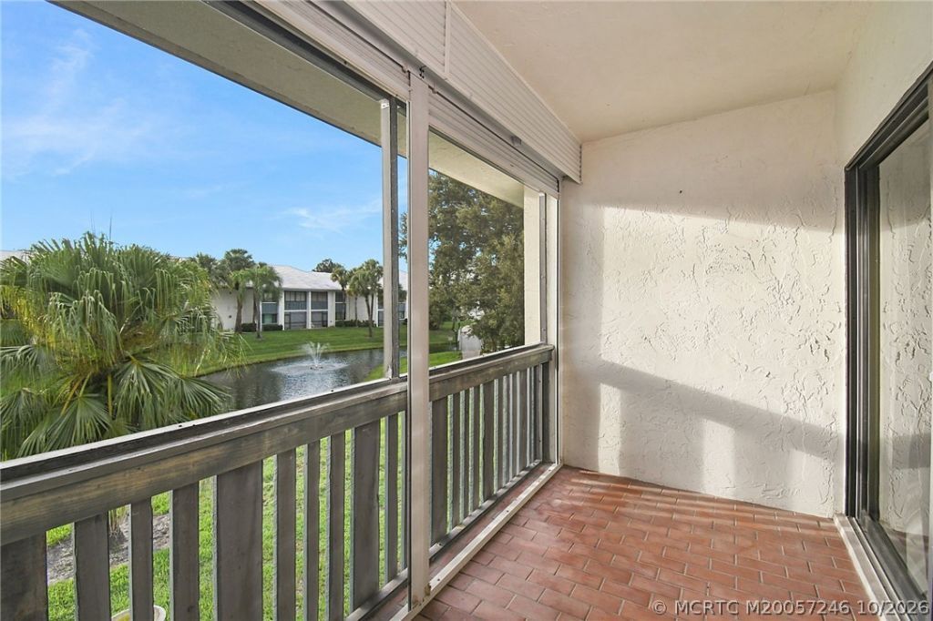 175 SE Saint Lucie Boulevard, Unit B82, Stuart, FL 34996 Photo