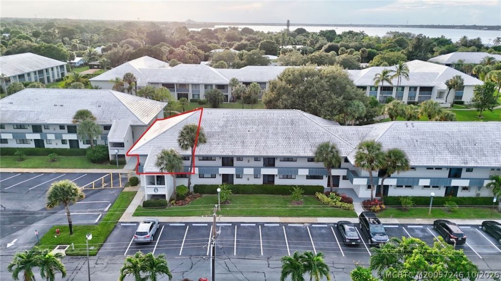 175 SE Saint Lucie Boulevard, Unit B82, Stuart, FL 34996 Photo