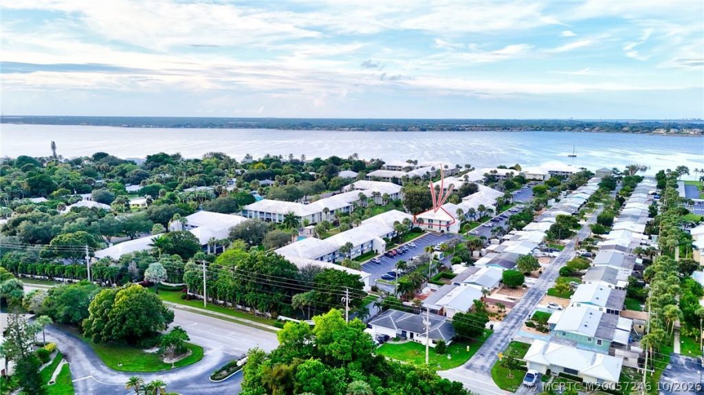 175 SE Saint Lucie Boulevard, Unit B82, Stuart, FL 34996 Photo