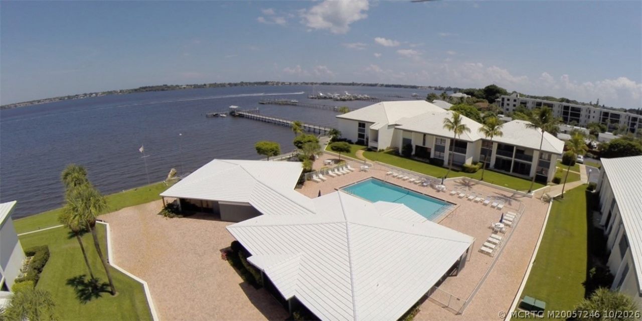 175 SE Saint Lucie Boulevard, Unit B82, Stuart, FL 34996 Photo