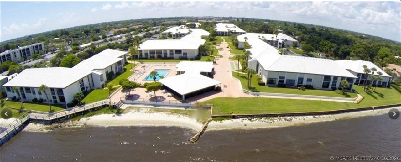 175 SE Saint Lucie Boulevard, Unit B82, Stuart, FL 34996 Photo