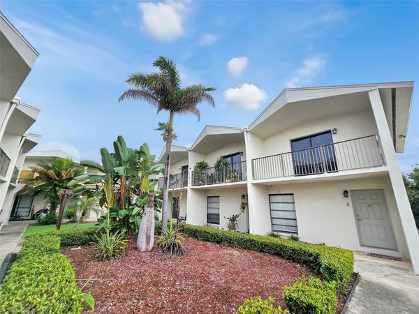 382 S ORLANDO AVENUE , COCOA BEACH, FL 32931