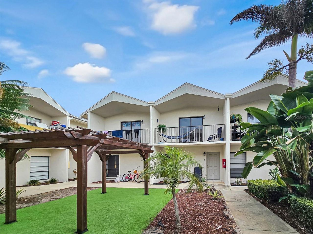 382 S Orlando Avenue , Cocoa Beach, FL 32931 Photo
