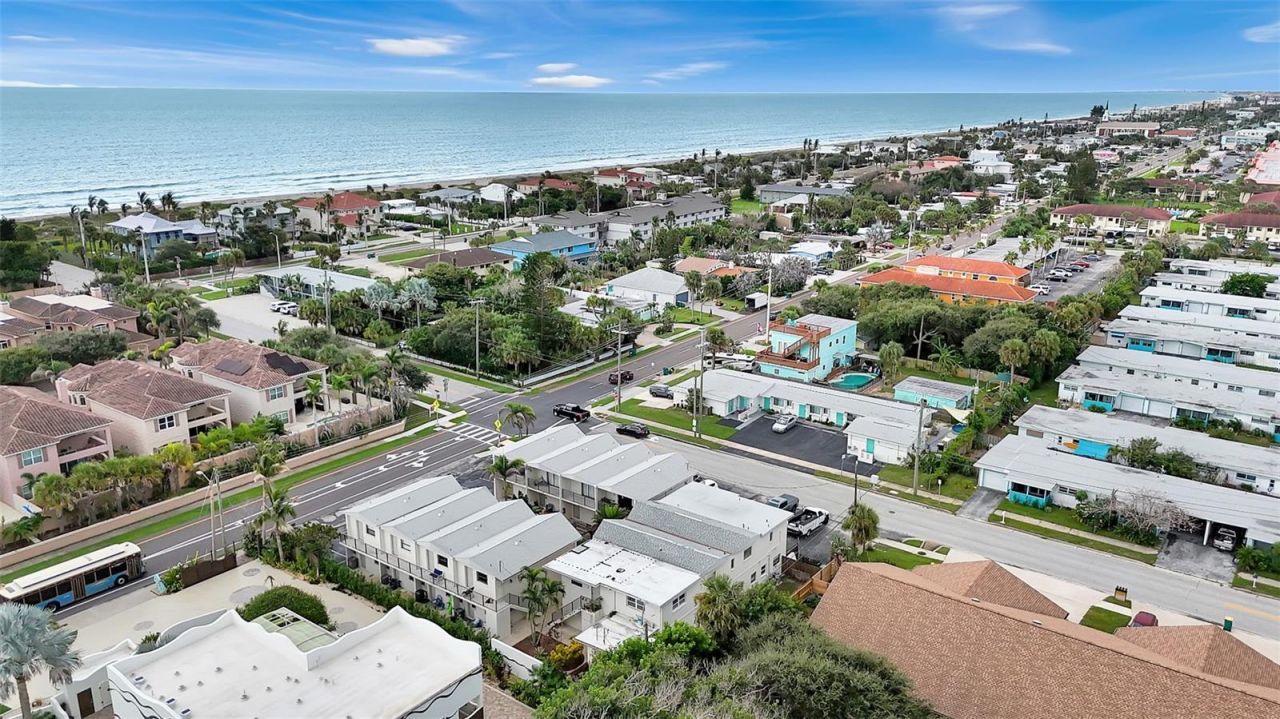 382 S Orlando Avenue , Cocoa Beach, FL 32931 Photo