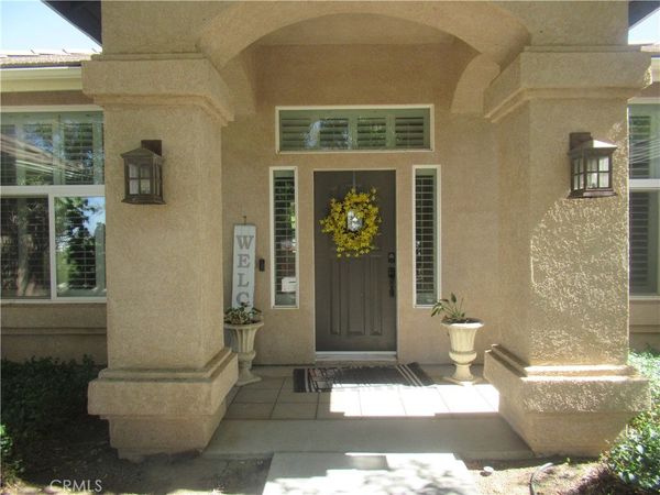 9839 Bellflower, Oak Hills, CA 92344