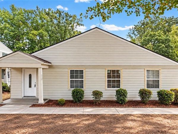 1330 Surrey Lane SW, Marietta, GA 30008