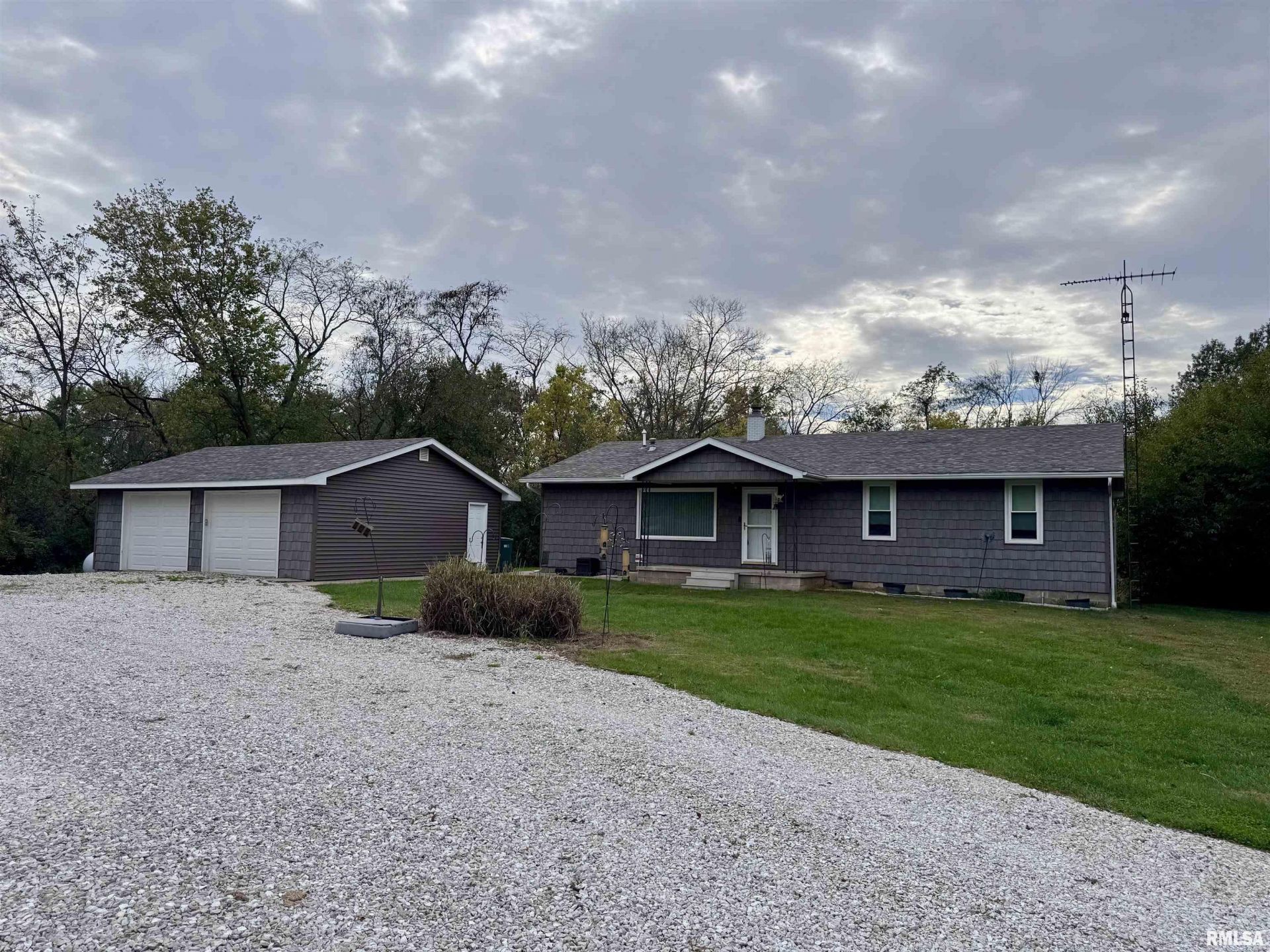 7540 E 875th Street, Macomb, IL 61455 Main Photo