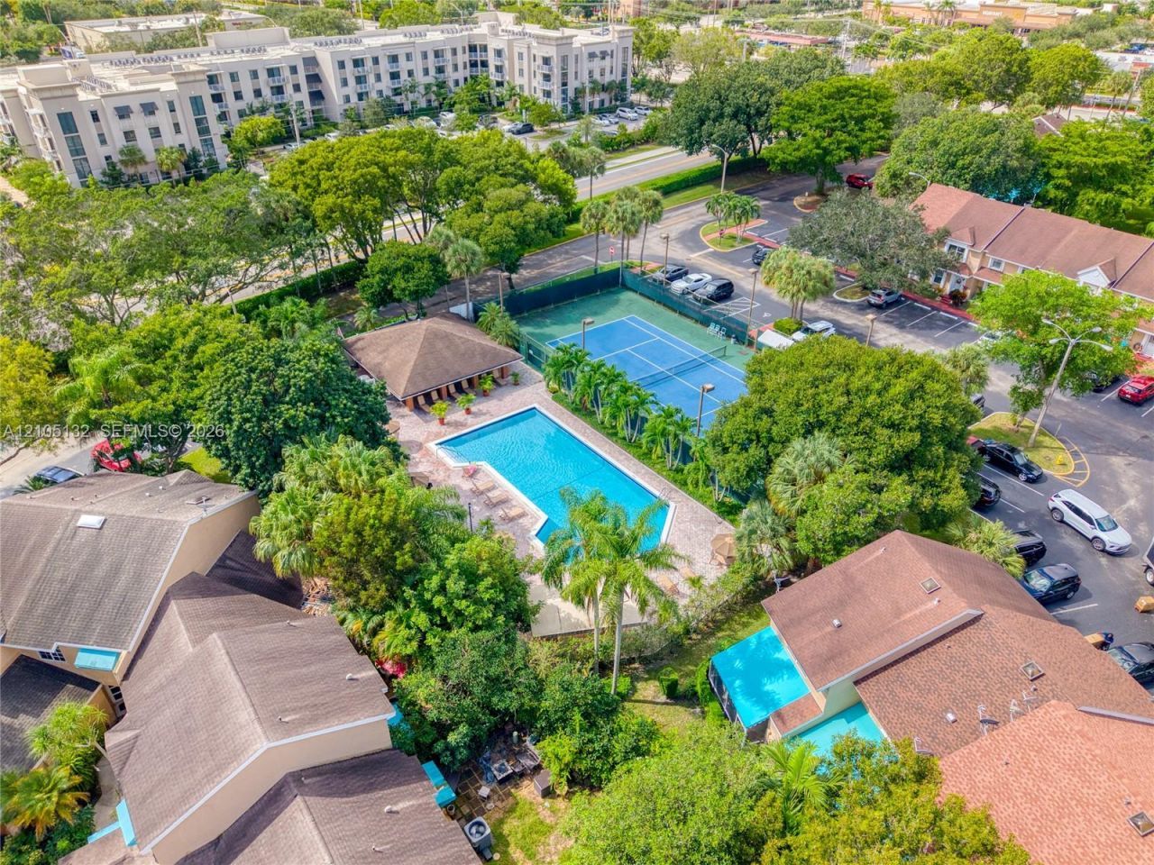 7105 Woodmont Way , Tamarac, FL 33321 Photo