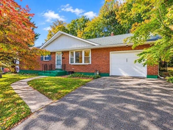 607 Ohio Ave, Pohatcong, NJ 08865