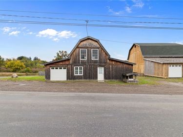 1390 Stevens, Tully, NY 13159