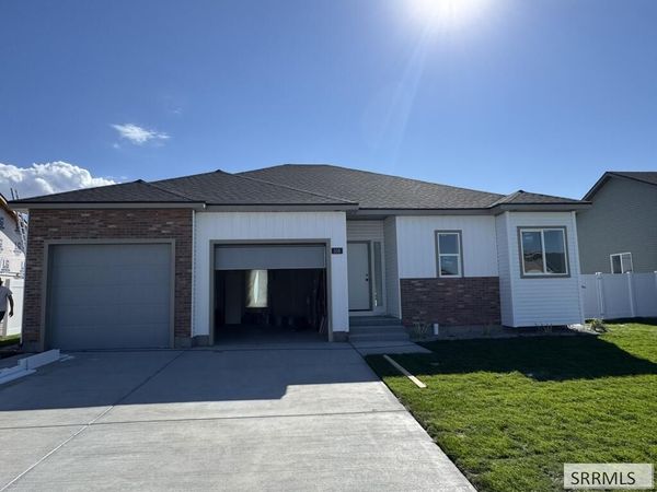 556 Abigail Lane, SHELLEY, ID 83274