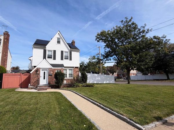 16945 23rd Avenue , Whitestone, NY 11357