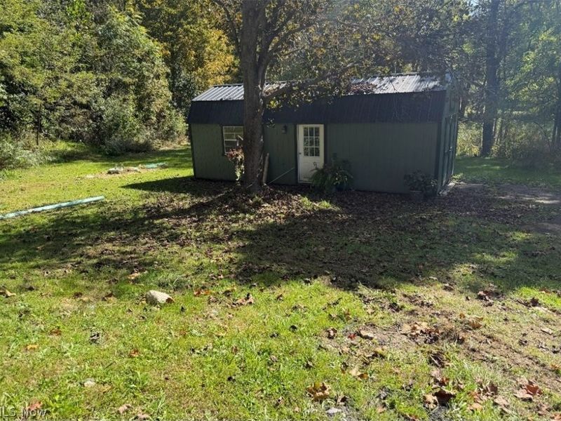 7090 State Route 45, North Bloomfield, OH 44450 Photo 2