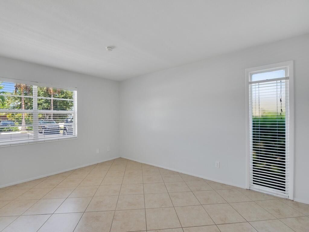 1845 Robalo Drive, Unit 106D, Vero Beach, FL 32960 Photo