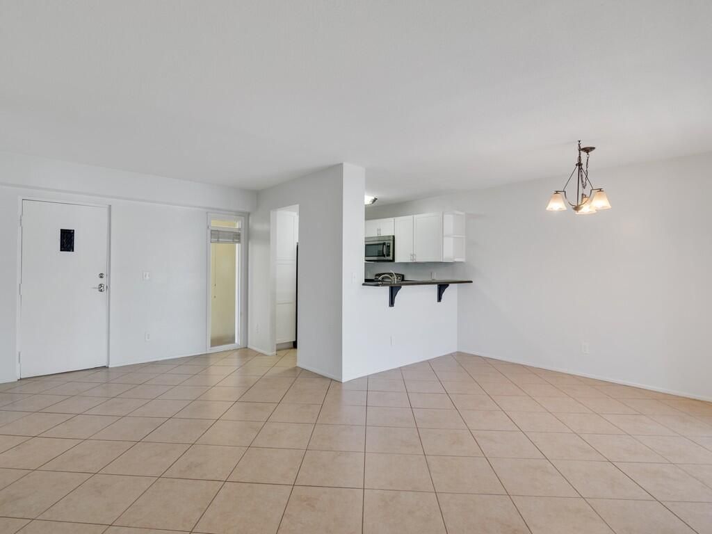 1845 Robalo Drive, Unit 106D, Vero Beach, FL 32960 Photo