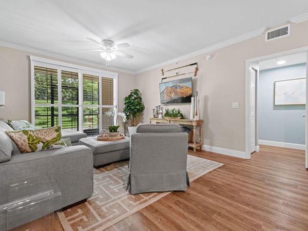 11790 SAINT ANDREWS Place, Unit 102, Wellington, FL 33414