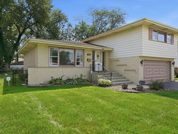 737 E 170th Place, South Holland, IL 60473