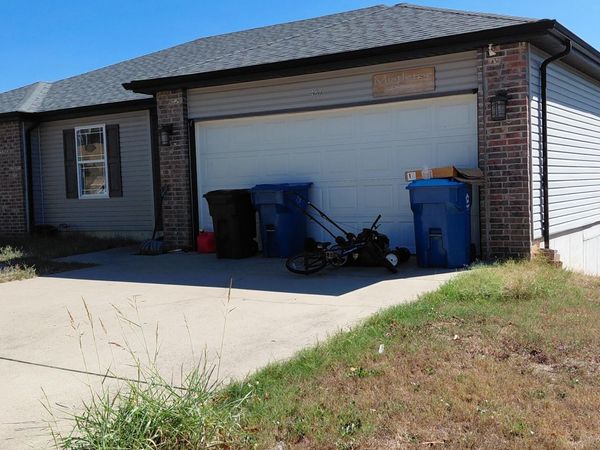 487 Amber Avenue, Hollister, MO 65672