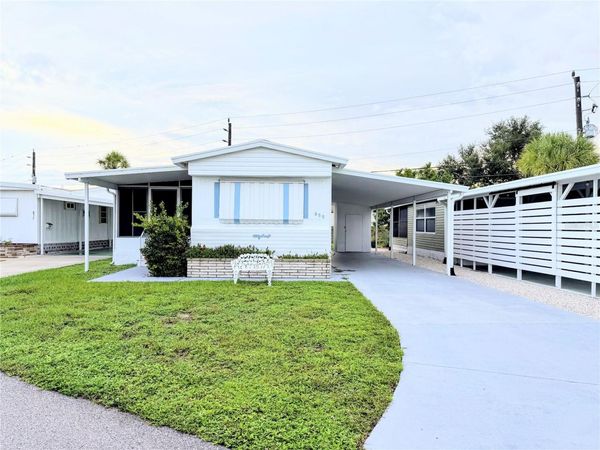 855 S GREEN CIRCLE , VENICE, FL 34285