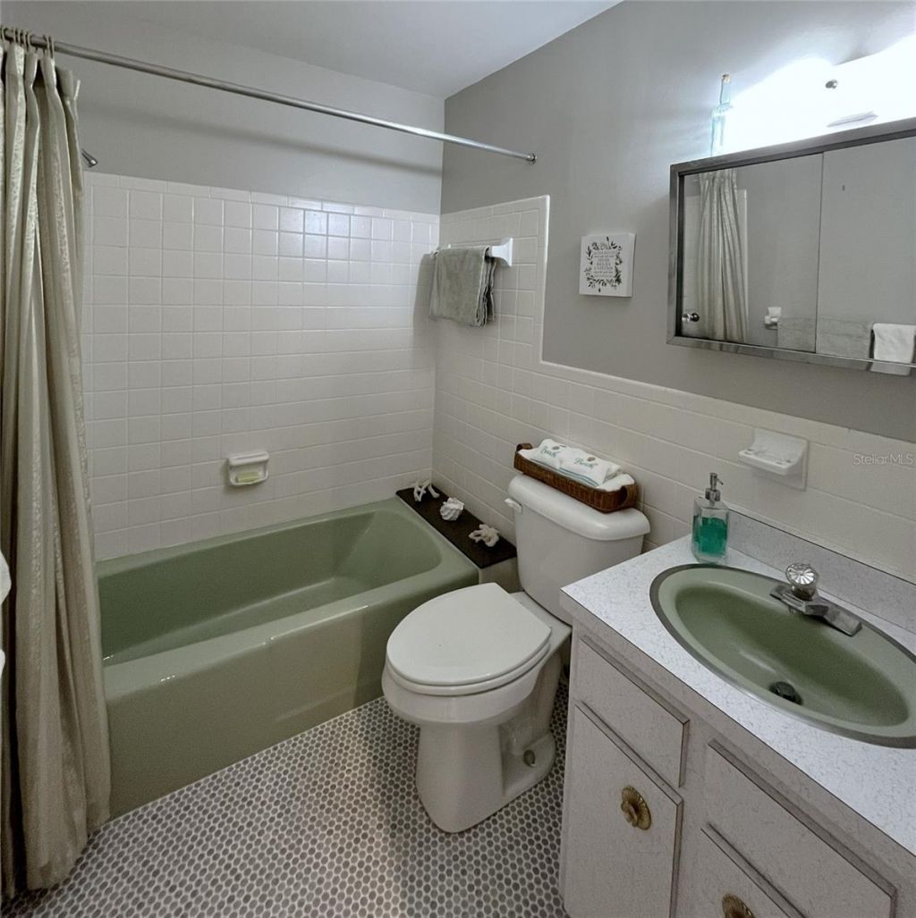 100 Bluff View Drive , Unit 211A, Belleair Bluffs, FL 33770 Photo