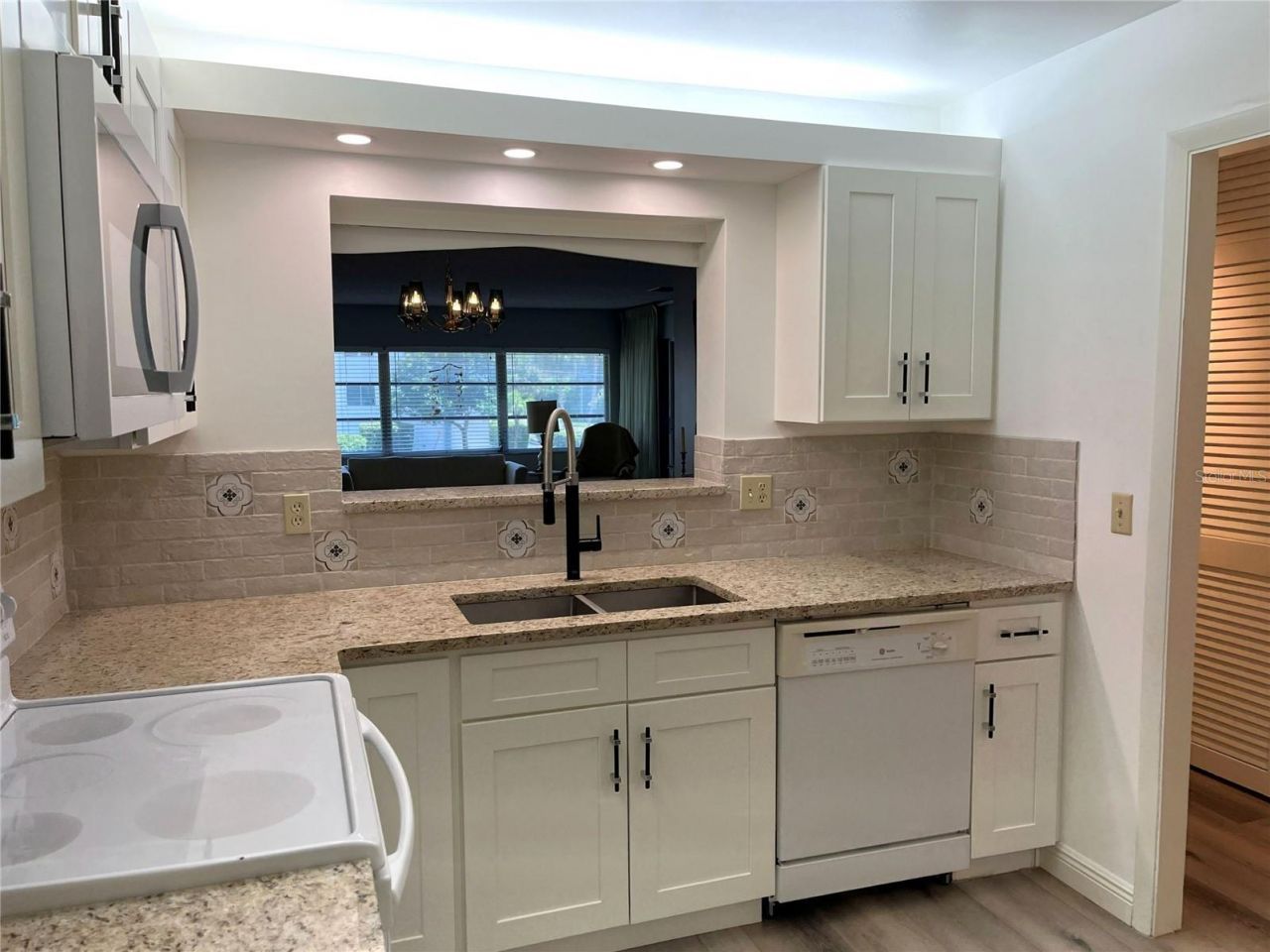 100 Bluff View Drive , Unit 211A, Belleair Bluffs, FL 33770 Photo