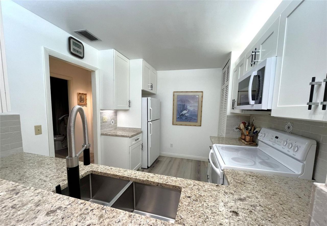 100 Bluff View Drive , Unit 211A, Belleair Bluffs, FL 33770 Photo