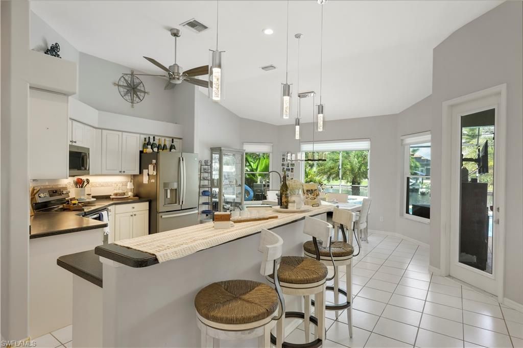 2213 SW 52nd St , Cape Coral, FL 33914 Photo