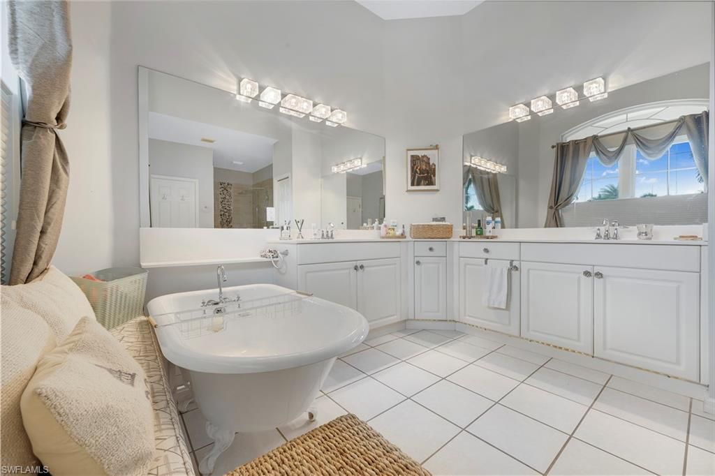 2213 SW 52nd St , Cape Coral, FL 33914 Photo