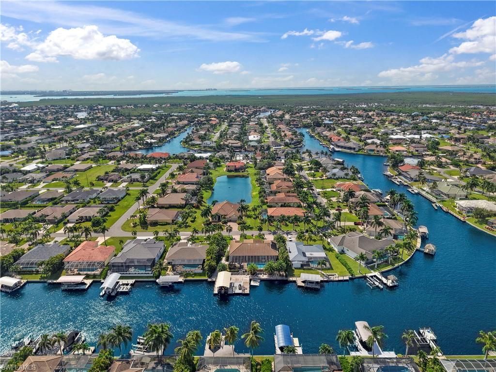2213 SW 52nd St , Cape Coral, FL 33914 Photo
