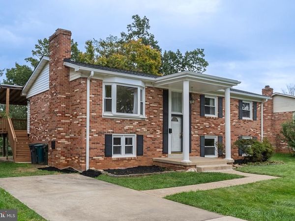 14822 DARBYDALE AVENUE, WOODBRIDGE, VA 22193