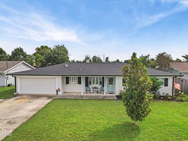 2822 Agnes Scott Drive, Panama City, FL 32405