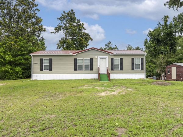 10447 Miller Circle, Youngstown, FL 32466