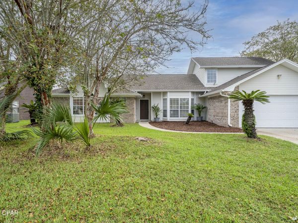 107 Saratoga Place, Lynn Haven, FL 32444