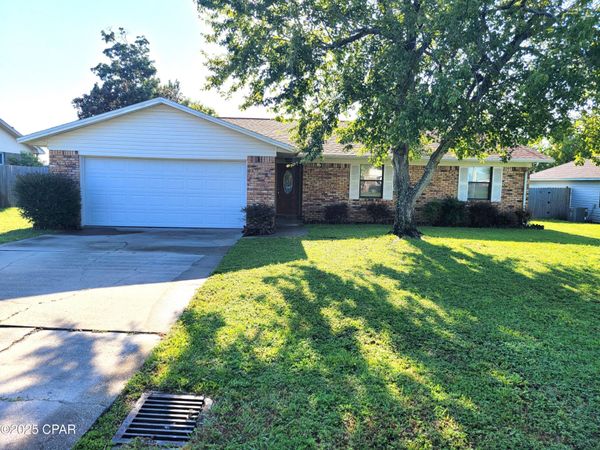 1425 S Gay Avenue , Panama City, FL 32404
