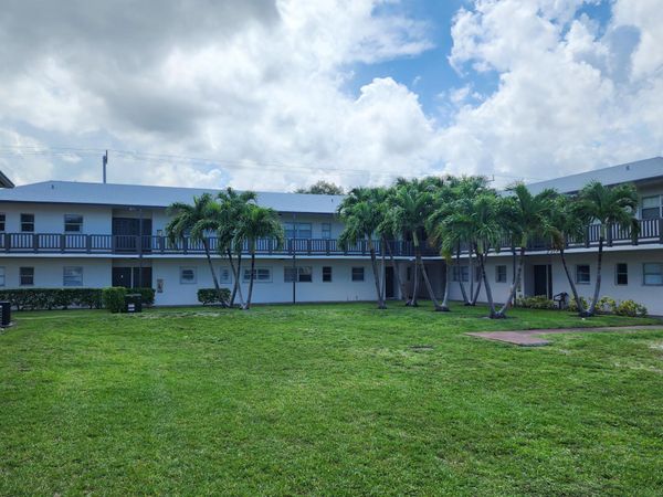 1420 NW 2ND Street, Unit E103, Fort Lauderdale, FL 33311