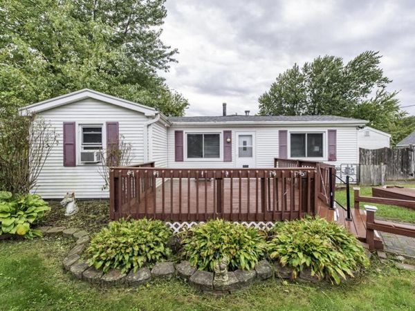 10052 3rd AVENUE, Pleasant Prairie, WI 53158