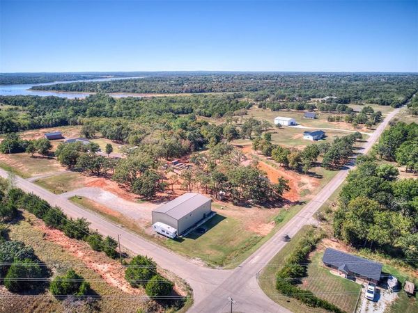 1340 S Fishmarket Road, McLoud, OK 74851