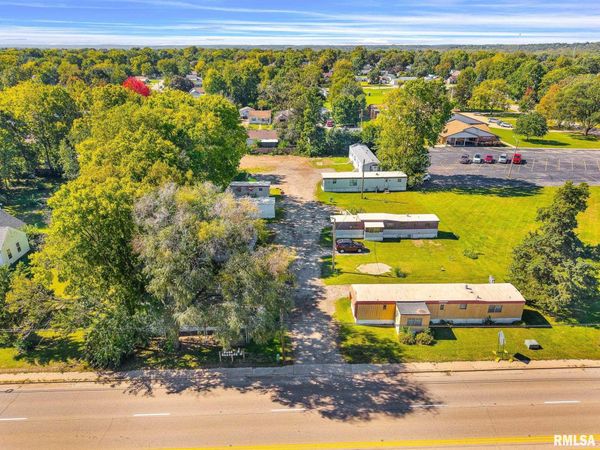 1513 N 4TH Street, Chillicothe, IL 61523