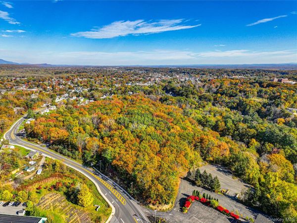 182 Rt-32 , Kingston, NY 12401
