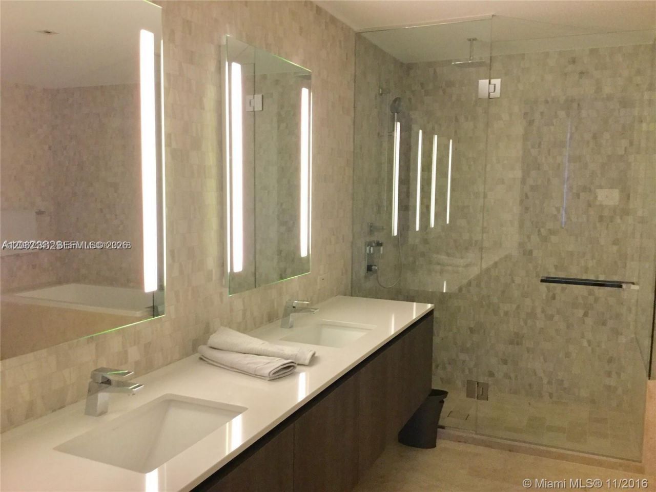 88 SW 7th St , Unit 2605, Miami, FL 33130 Photo