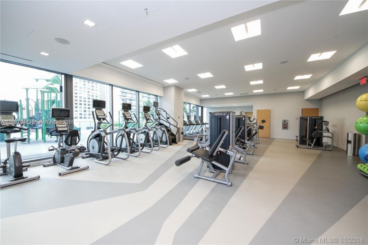88 SW 7th St , Unit 2605, Miami, FL 33130 Photo